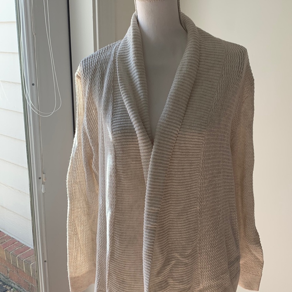 Like new loft sweater off white large